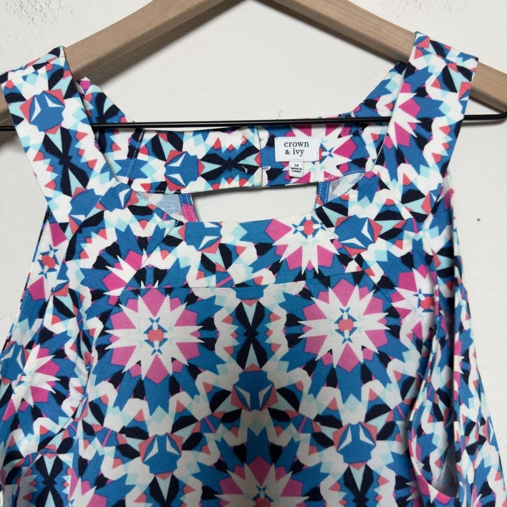 Crown and Ivy Women Linen‎ Shift Dress 14 Geometric Preppy Resort Vacation - Picture 2 of 9
